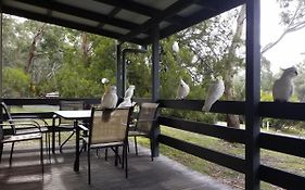Cockatoo Cabin
